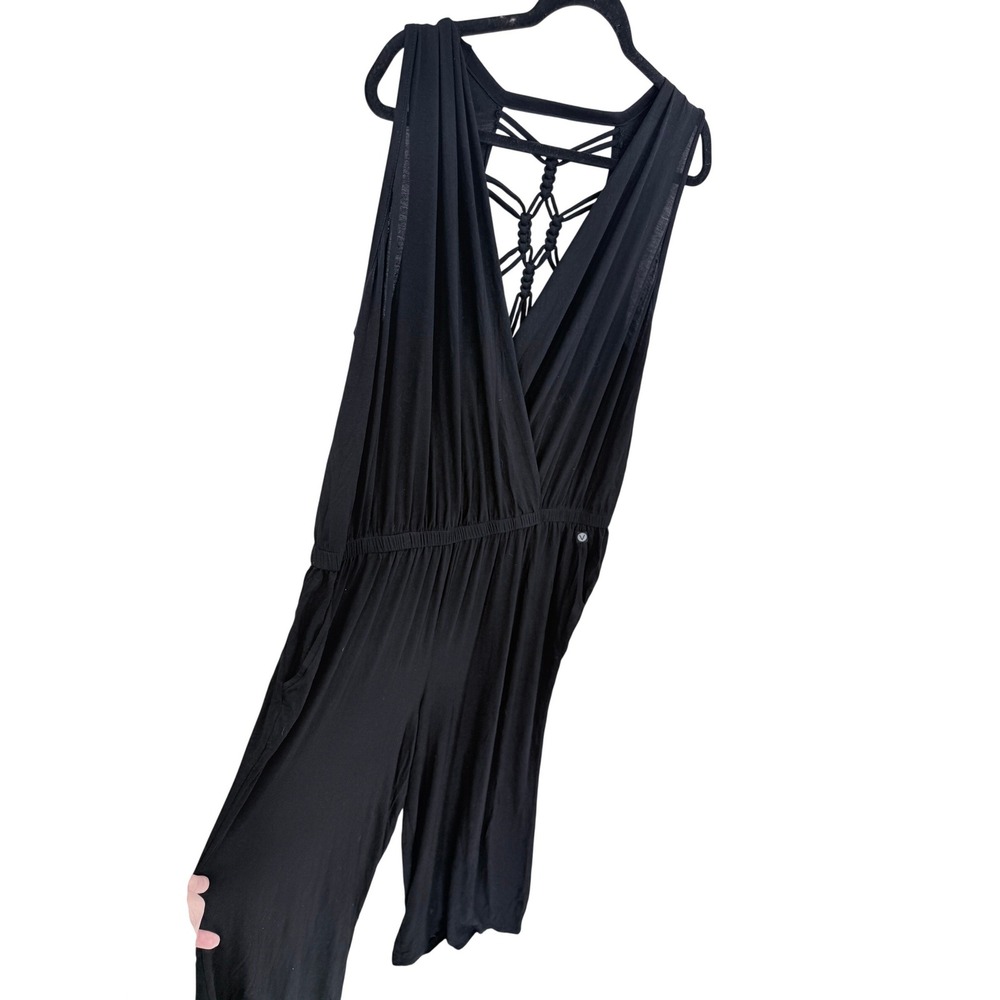 Livi Black Surplice Jumpsuit Strappy Macrame Back Plus Size 18/20 Sleeveless‎